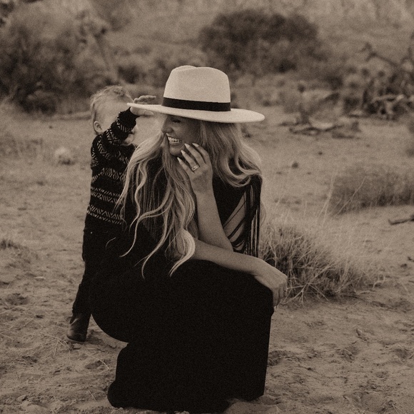 Meet your Posher, Jordy - Picture 1 of 1